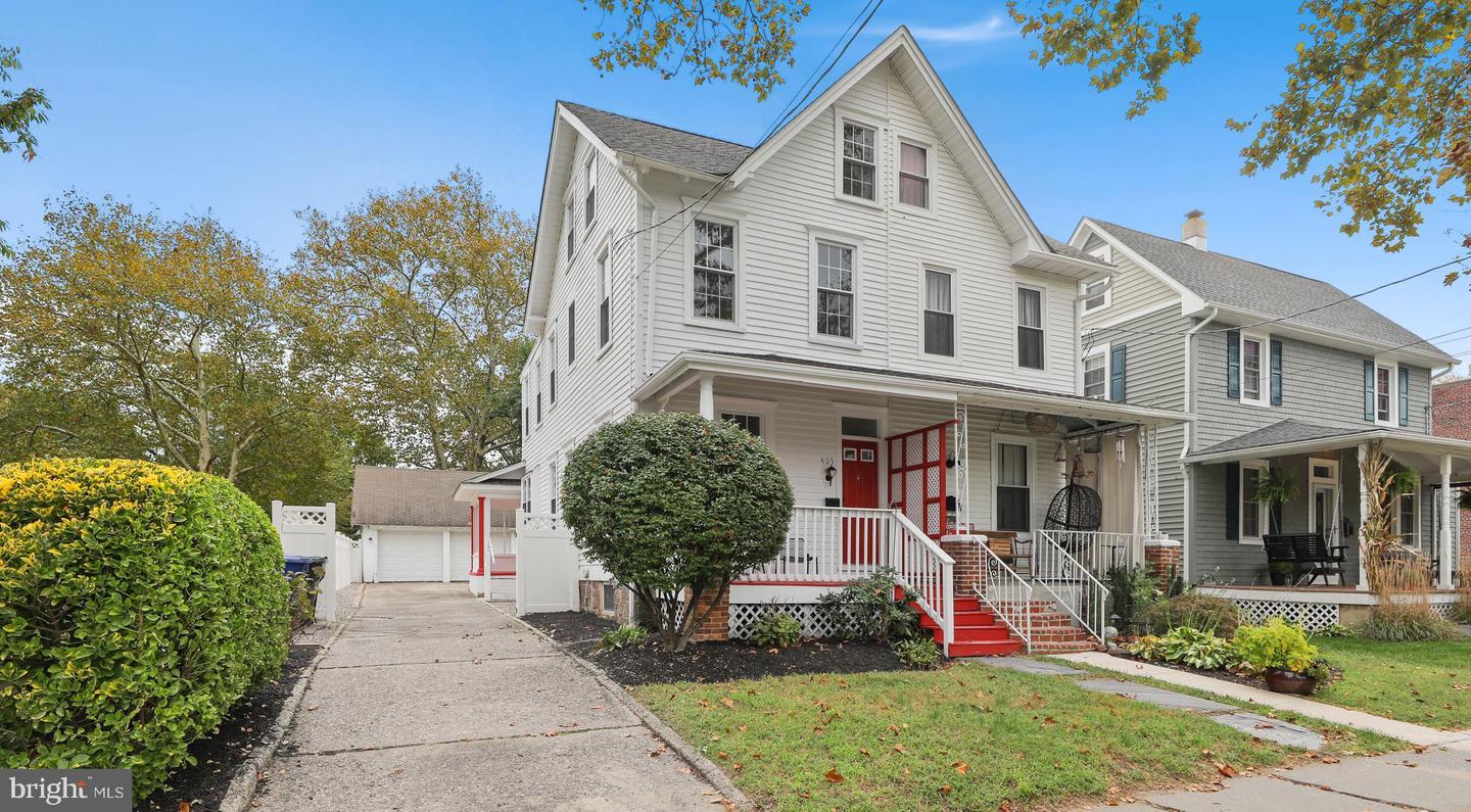 403 Howard St, Riverton, NJ 08077 MLS NJBL2054500 Coldwell Banker