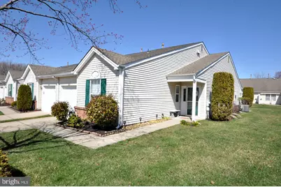 10 Staghorn Drive, Mount Laurel, NJ 08054 - Photo 1
