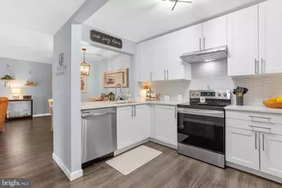 25 Church Rd Unit #056, Maple Shade, NJ 08052 - Photo 1