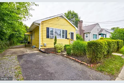 104 Vernon Street, Bordentown, NJ 08505 - Photo 1