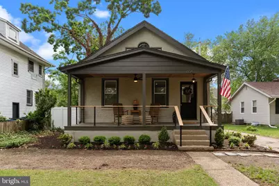 604 Thomas Avenue, Riverton, NJ 08077 - Photo 1