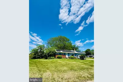 1 Lamont Road, Burlington, NJ 08016 - Photo 1