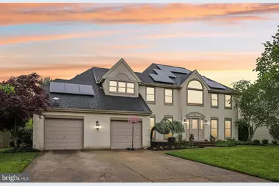 27 Horseshoe Drive, Mount Laurel, NJ 08054 - Photo 1