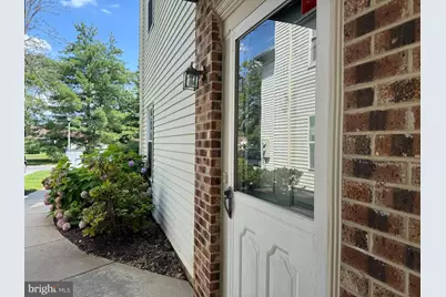 129 W Berwin Way, Mount Laurel, NJ 08054 - Photo 1