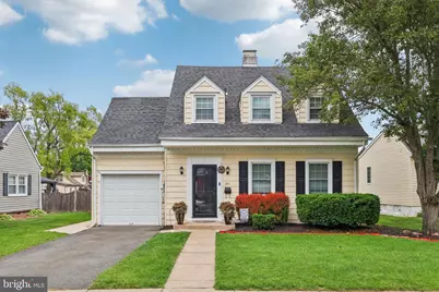 341 Glenwood Avenue, Burlington, NJ 08016 - Photo 1