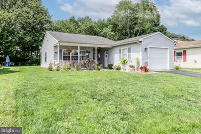193 Huntington Drive, Southampton, NJ 08088 - Photo 1
