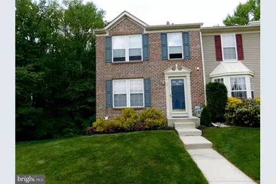 33 Guilford Place, Burlington, NJ 08016 - Photo 1