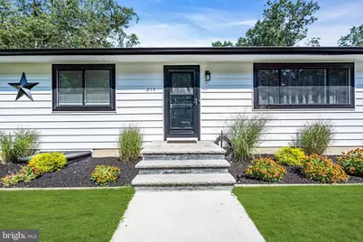 215 Avenue Road, Southampton, NJ 08088 - Photo 1