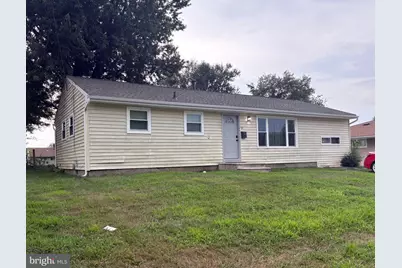 32 La Gorce Boulevard, Burlington, NJ 08016 - Photo 1