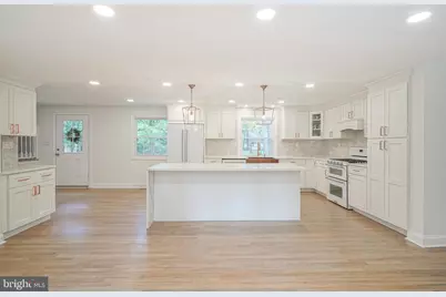 39 Red Oak Trl, Medford, NJ 08055 - Photo 1