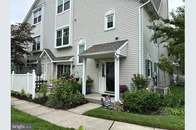 601 Wharton Road, Mount Laurel, NJ 08054 - Photo 1