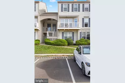 142 Rosebay Court, Delran, NJ 08075 - Photo 1