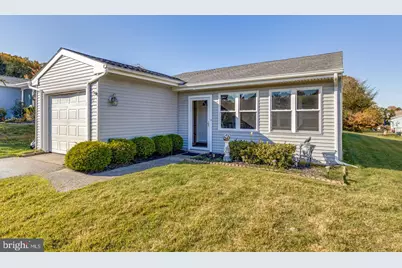 72 Saint Davids Place, Southampton, NJ 08088 - Photo 1