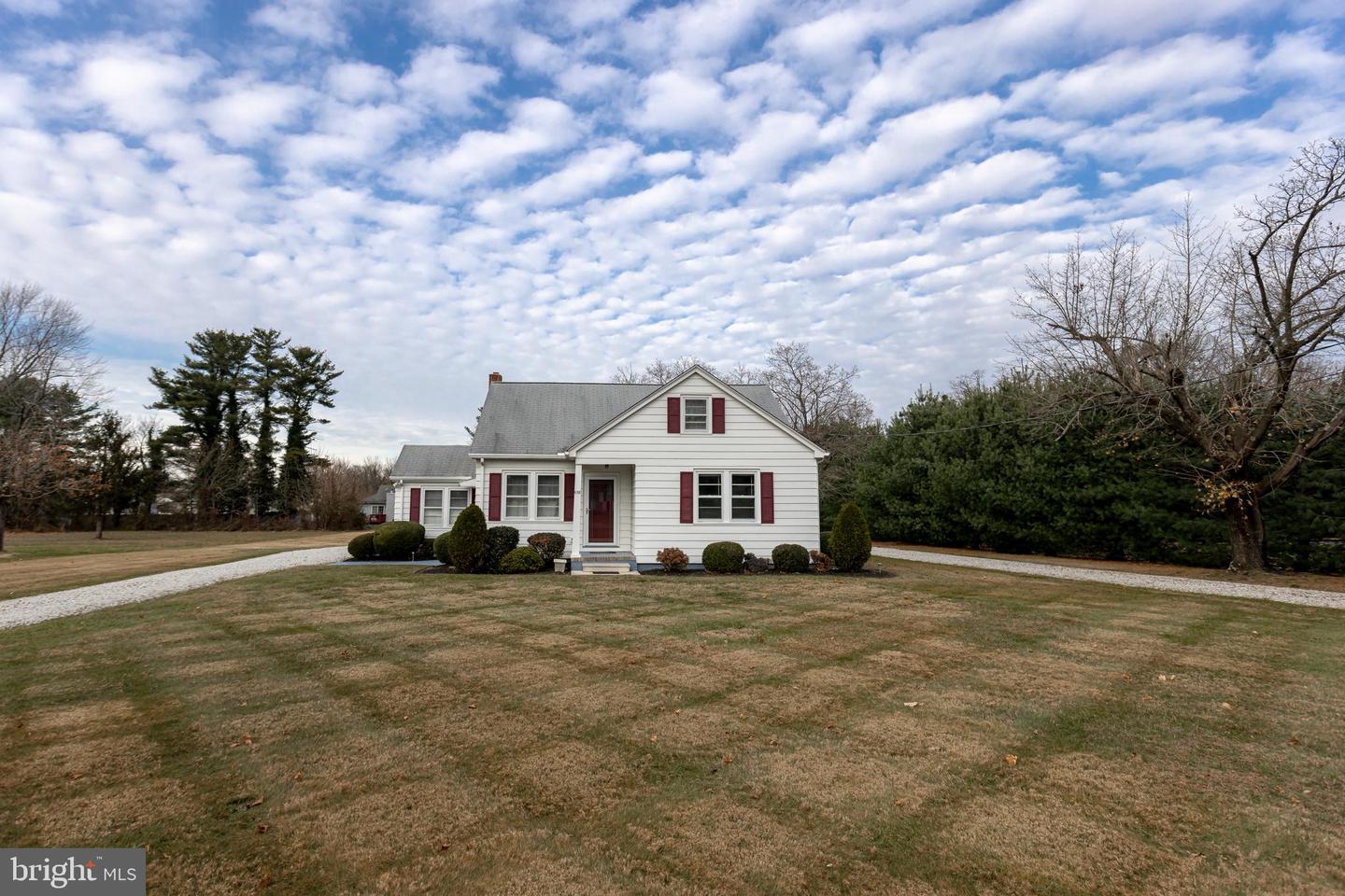 658 E Oak Rd, Vineland, NJ 08360 MLS NJCB2003236 Coldwell Banker