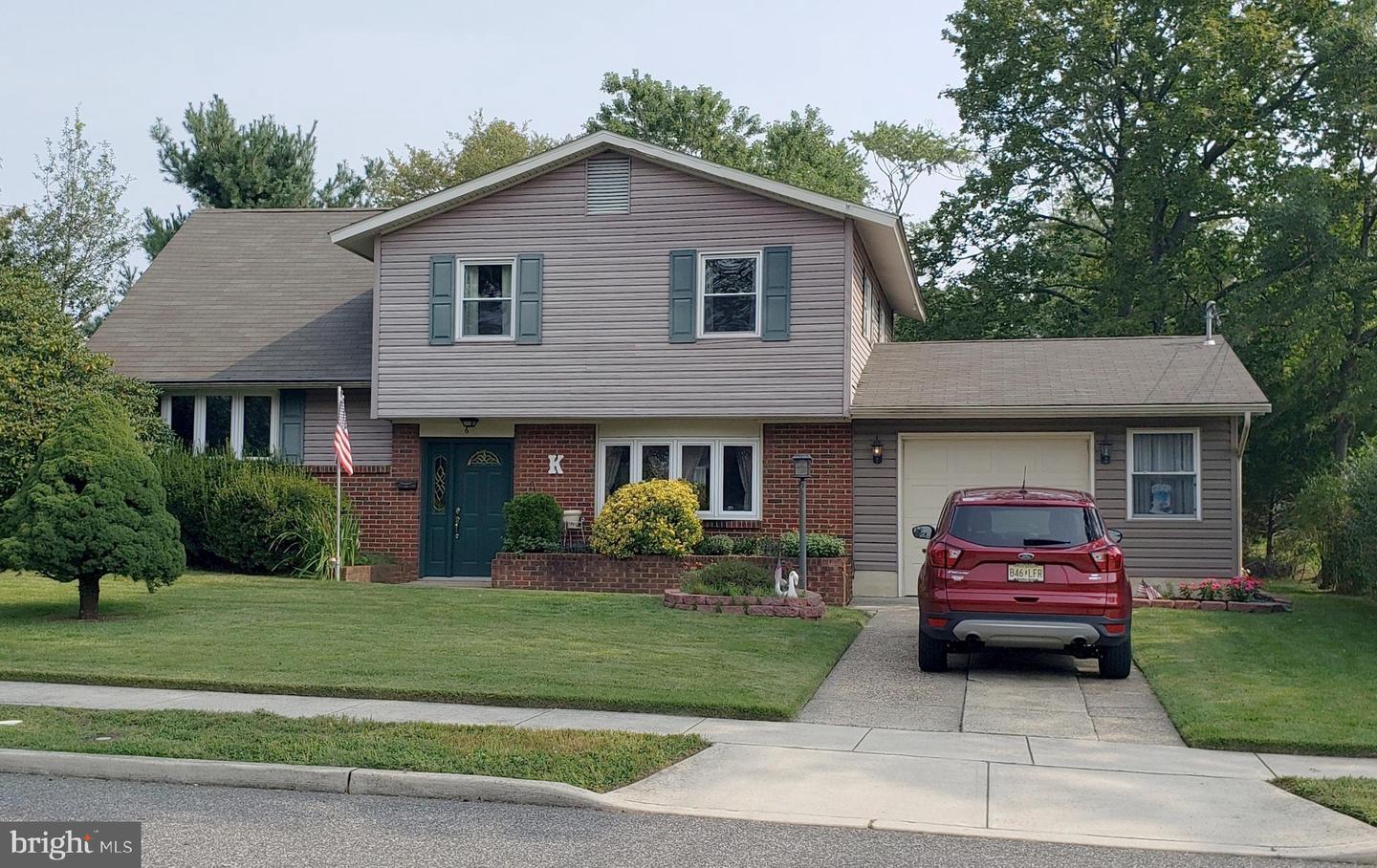 6 Chatham Rd, Gibbsboro, NJ 08026 MLS NJCD2034058 Coldwell Banker