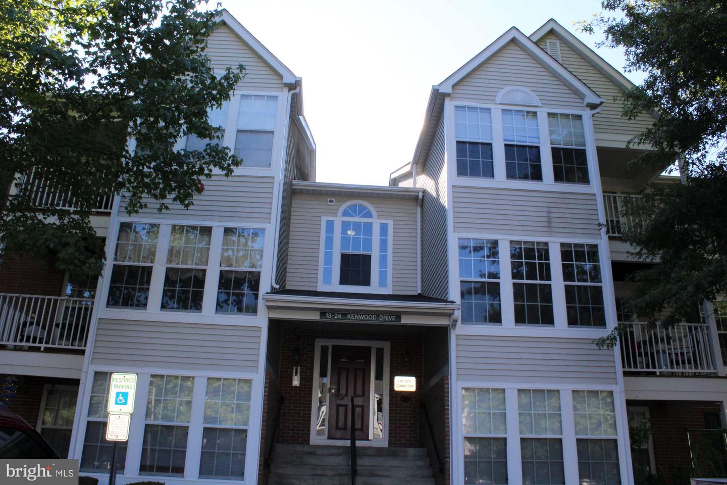 23 Kenwood Dr, Sicklerville, NJ 08081 MLS NJCD2036636 Coldwell Banker