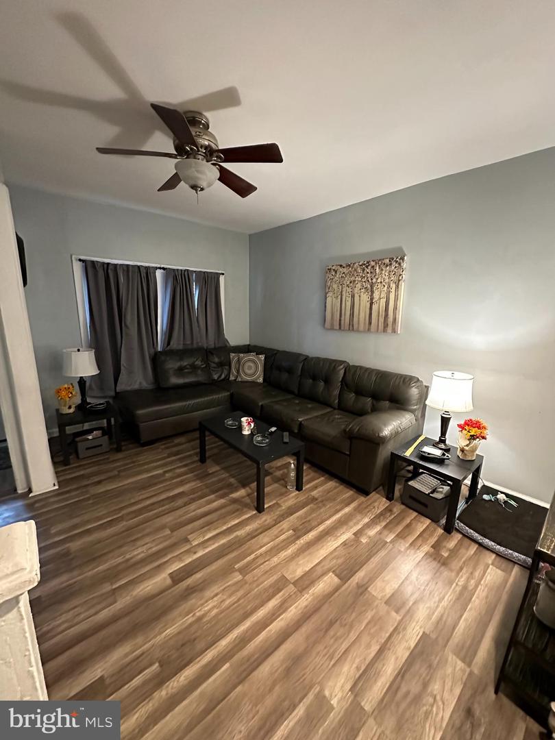 628 Market St, Gloucester City, NJ 08030 MLS NJCD2040642 Coldwell