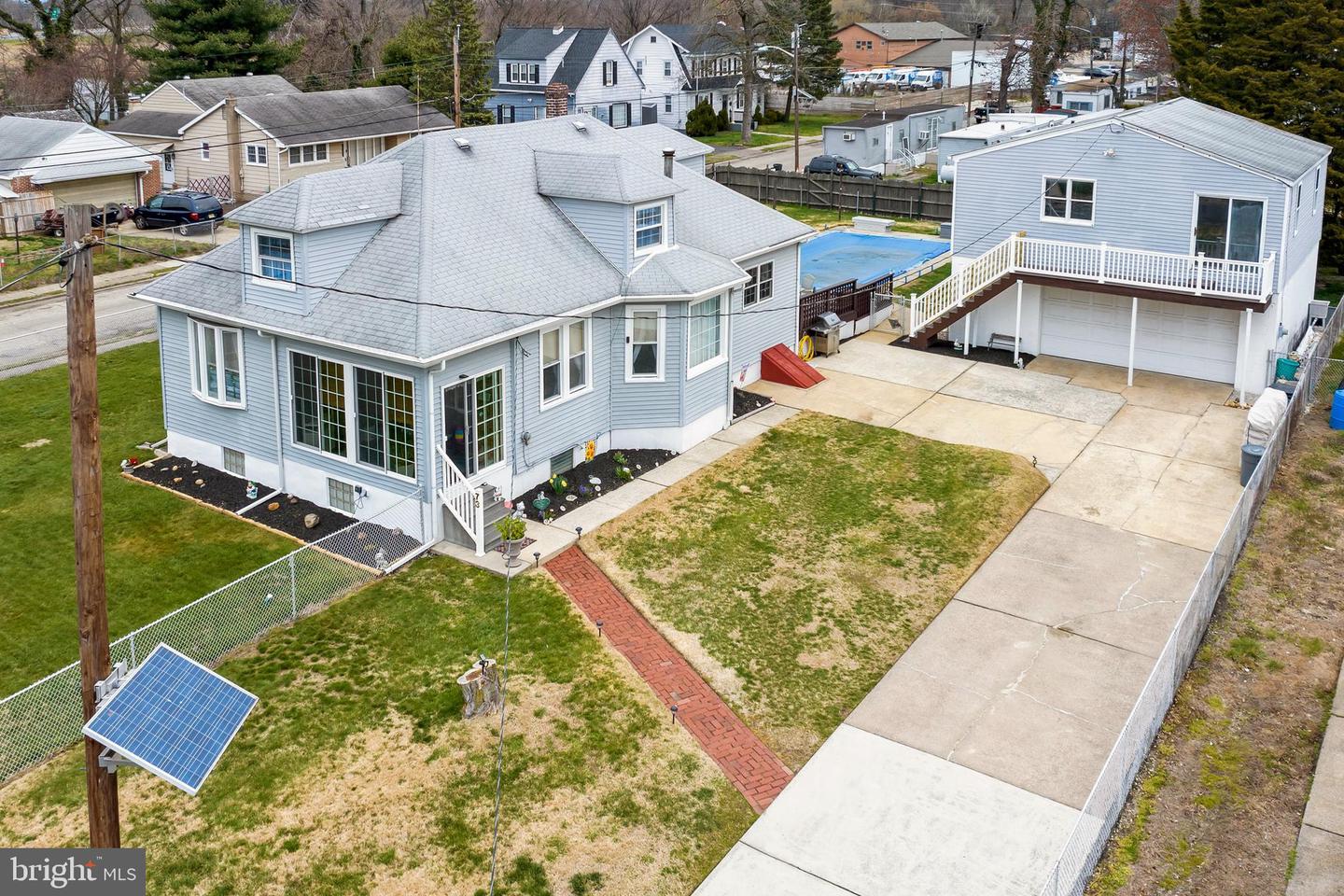 73 Yale Ave, Gloucester City, NJ 08030 MLS NJCD2043908 Coldwell Banker