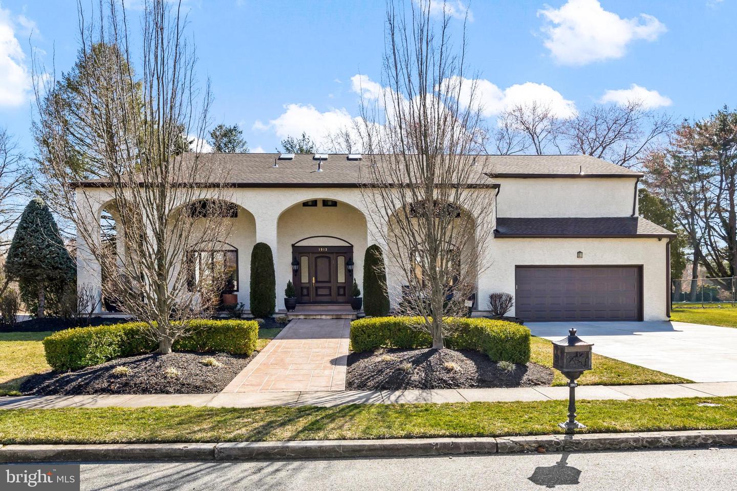 1913 Country Club Dr, Cherry Hill, NJ 08003 MLS NJCD2045620