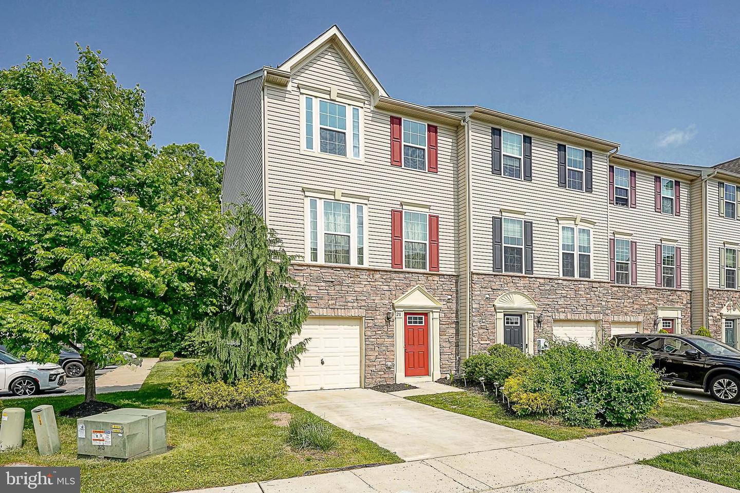 28 Tavern Ln, Sicklerville, NJ 08081 MLS NJCD2047624 Coldwell Banker