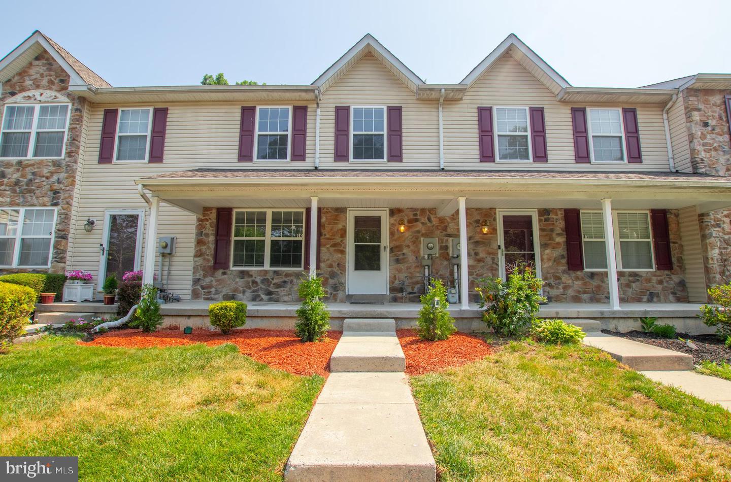 10 Normans Ford Dr, Sicklerville, NJ 08081 MLS NJCD2049292 Coldwell