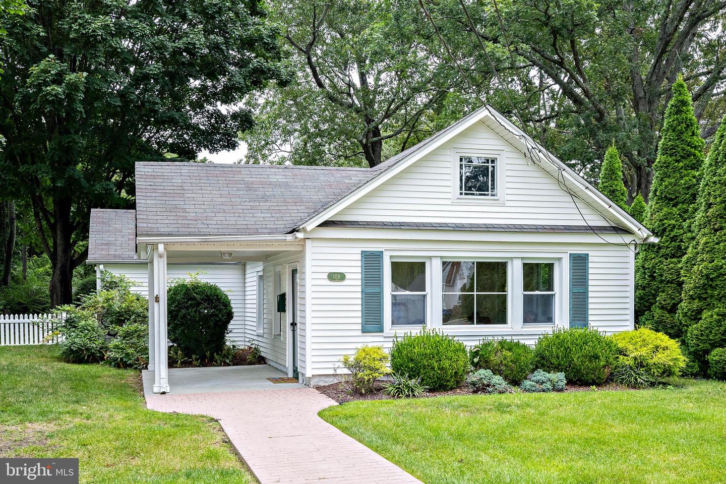 109 E 9th Ave, Pine Hill, NJ 08021 MLS NJCD2054304 Coldwell Banker