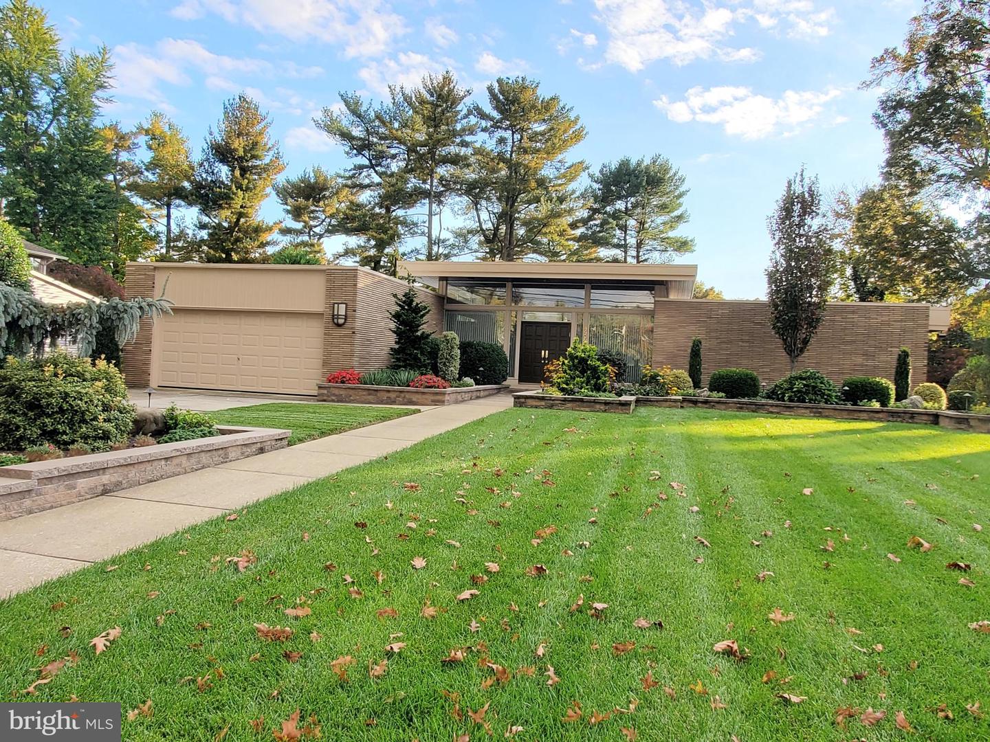 1743 Country Club Dr, Cherry Hill, NJ 08003 MLS NJCD2056886