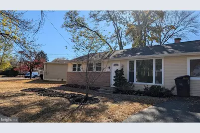 728 Aston Martin Drive, Lindenwold, NJ 08021 - Photo 1