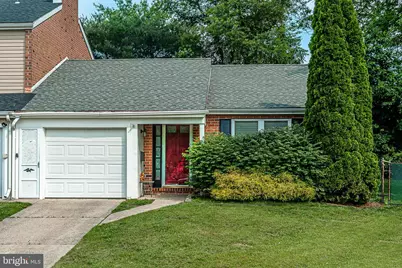 102 Brookdale Place, Clementon, NJ 08021 - Photo 1