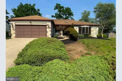 4 W Brook Drive, Cherry Hill, NJ 08003 - Photo 1