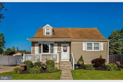 18 Cloverdale Road, Gloucester Township, NJ 08012 - Photo 1