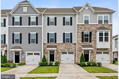 101 Hamilton Court, Pennsauken, NJ 08110 - Photo 1