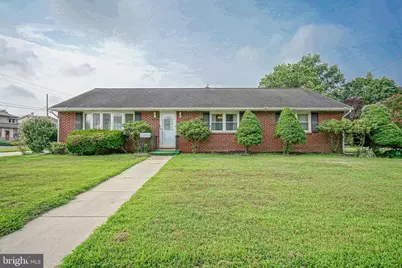 120 E Lake Avenue, Gloucester Township, NJ 08012 - Photo 1