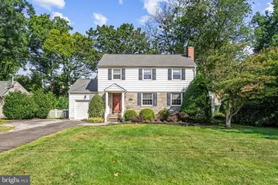 215 Oak Avenue, Haddonfield, NJ 08033 - Photo 1