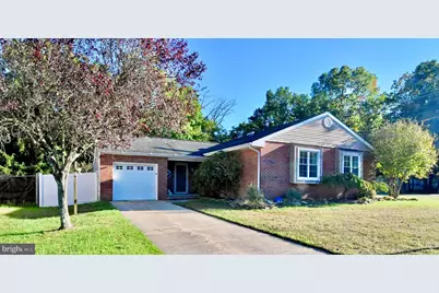 2 Elizabeth Place, Sicklerville, NJ 08081 - Photo 1
