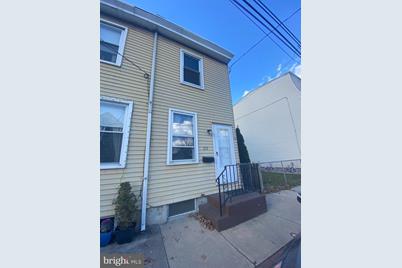 213 S King Street, Gloucester City, NJ 08030 - Photo 1