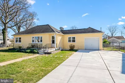 110 W Wilde Avenue, Villas, NJ 08251 - Photo 1