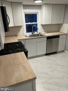 601 Roosevelt Ave, Aura NJ  08028-3358 exterior
