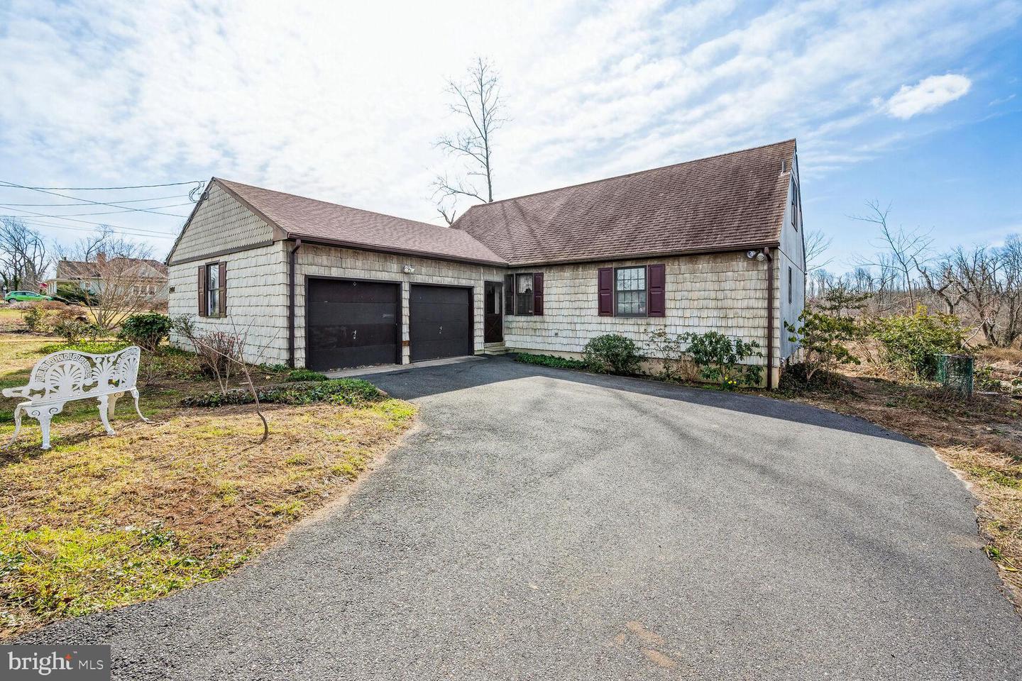 200 W Cedar St, Wenonah, NJ 08090 MLS NJGL2026614 Coldwell Banker