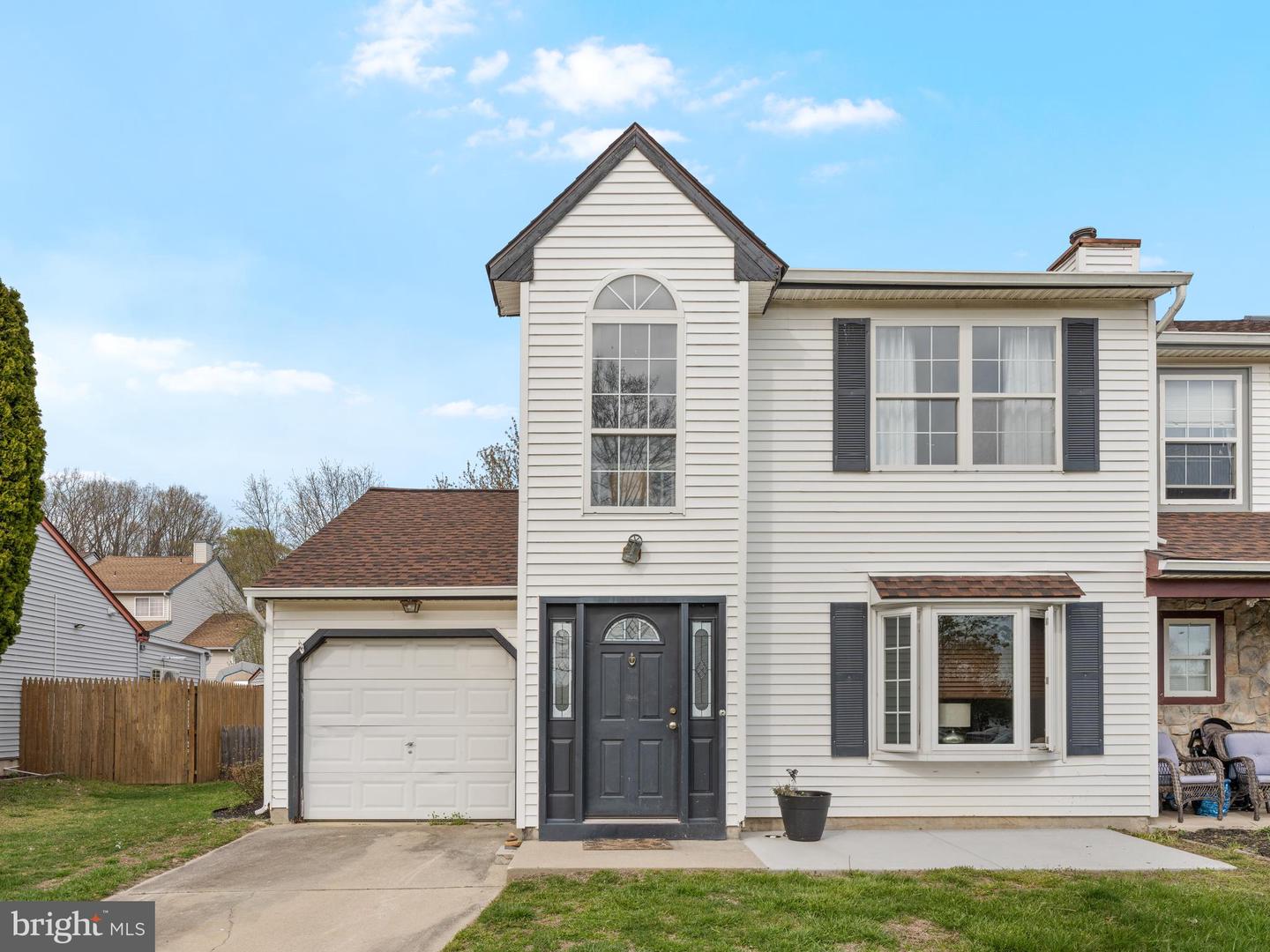 330 Stonehouse Ln, Harrison Township, NJ 08062 MLS NJGL2028064