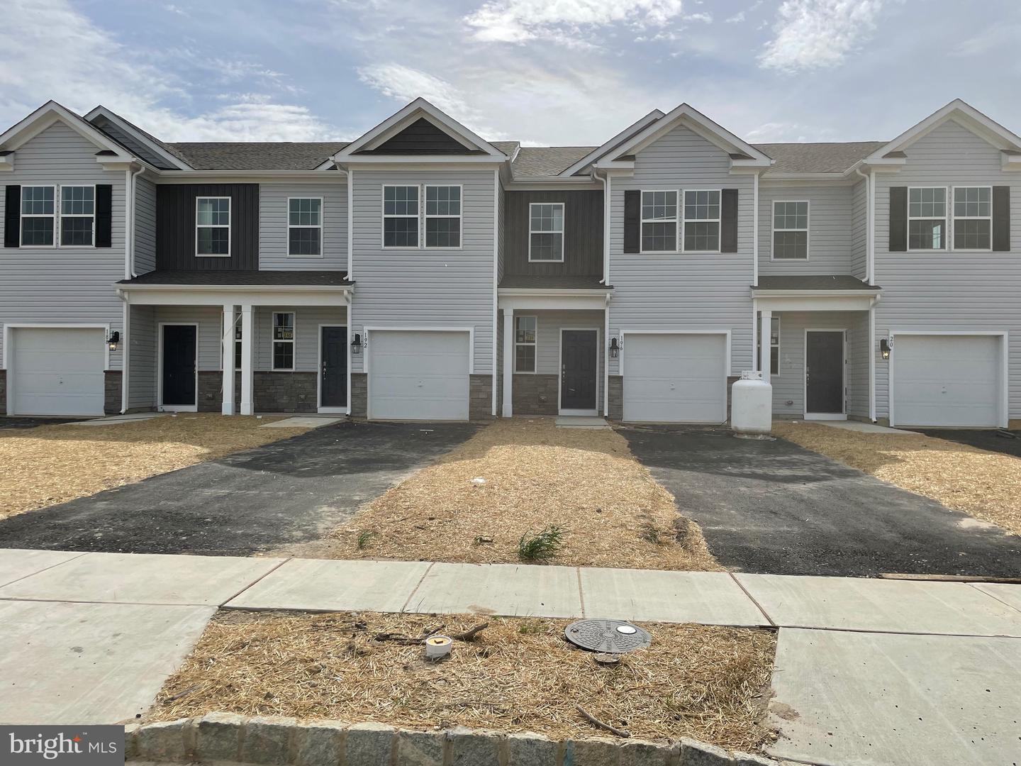 172 Mazzeo Dr, Glassboro, NJ 08028 MLS NJGL2030318 Coldwell Banker