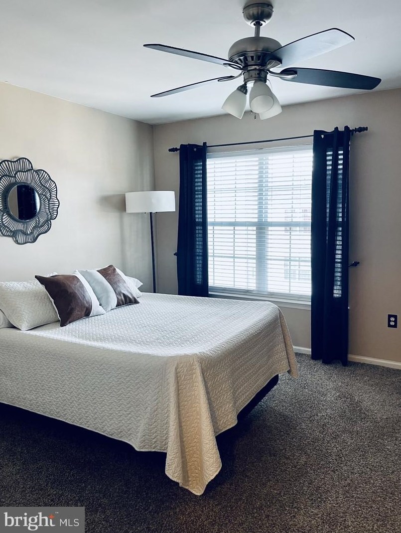 1031 Moore Rd, West Deptford NJ  08086-3833 exterior