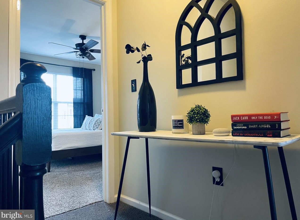 1031 Moore Rd, West Deptford NJ  08086-3833 exterior