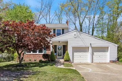 1046 Standish Drive, Washington Township, NJ 08012 - Photo 1