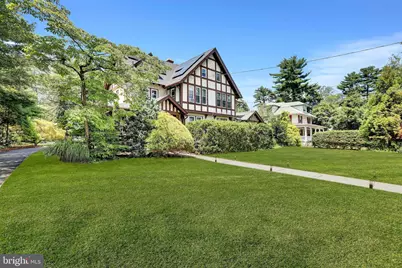 51 N Evergreen Avenue, Woodbury, NJ 08096 - Photo 1