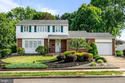 86 Greenwood Drive, Blackwood, NJ 08012 - Photo 1