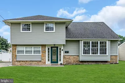 9 Sherwood Lane, Glassboro, NJ 08028 - Photo 1