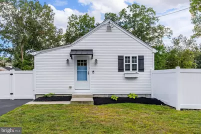 27 Pine Street, Franklin Township, NJ 08322 - Photo 1