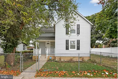 20 W Adams Street, Paulsboro, NJ 08066 - Photo 1