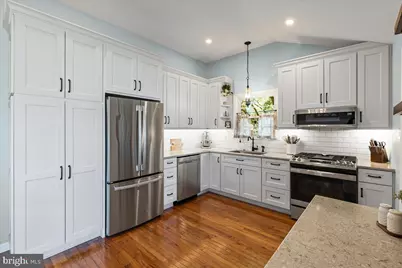 52 Pleasant Valley, West Deptford, NJ 08096 - Photo 1